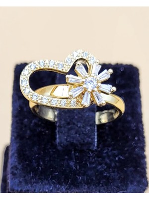 Nevoka Zyra Kalp Detaylı Döner Çiçek Formlu Çelik Yüzük