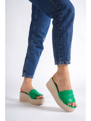 Reına Dolgu Topuklu Ortopedik Taban Hasır Görünümlü Kadın Terlik Ckt - Yeşil