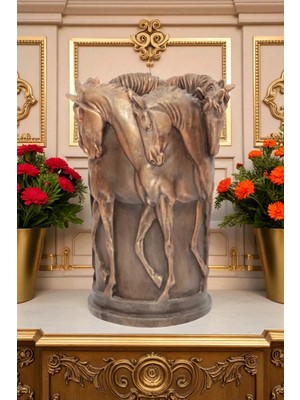 Ay Hediyelik Atlı Vazo Heykeli - Dekoratif Polyester 20X27 cm