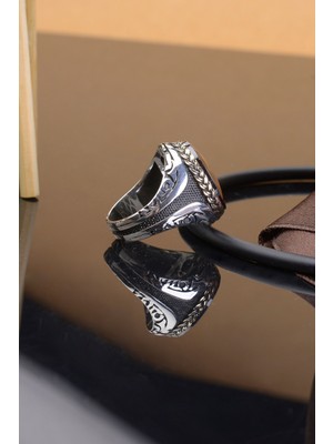 INNUENDO JEWELRY Innuendo 925 Ayar Gümüş Örgü Detaylı Zirkon Taşlı Erkek Yüzük Oval Kesim Şık Erkek Yüzük