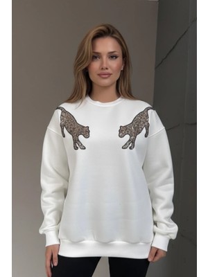 Cemo  Pul Işlemeli Kaplan Detaylı Oversize Sweatshirt