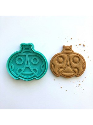 Craftelle Sevimli Uğur Böceği Kurabiye Kalıbı ve Damga Seti | Şans ve Uğur Temalı | Bahar, Doğa Partisi | Şeker Hamuru, Kil Şekillendirici