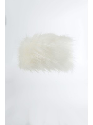 Kapin Beyaz Peluş Kalpak Şapka