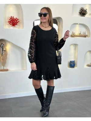 Ezel Glory Kadın Uzun Kollu Yuvarlak Yaka Kol ve Etek Ucu Dantelli Kısa Ithal Krep Elbise