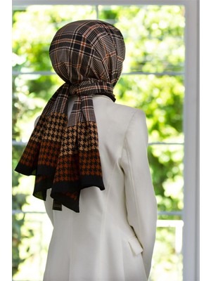 Vissona Lüks Medine Ipeği Ekoseli Kazayak Desenli Taba Renkli 75X195 Kırışmaz Şal Moss Krep Dikiş Tipi Italyan Dikişli