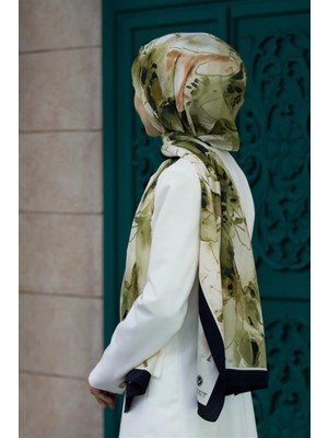 Vissona Lüks Medine Ipeği Sulu Boya Yaprak Desenli Haki Yeşili Renkli 75X195 Kırışmaz Şal Moss Krep Dikiş Tipi Italyan Dikişli