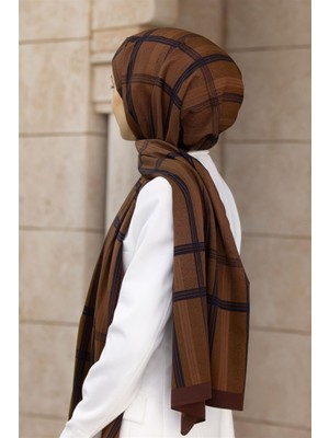 Vissona Lüks Medine Ipeği Geometrik Desenli Bakır Renkli 75X195 Kırışmaz Şal Moss Krep Dikiş Tipi Italyan Dikişli