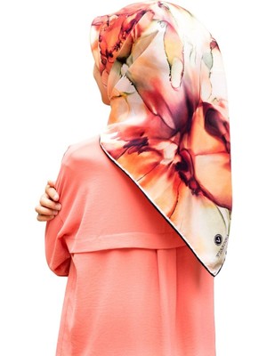 Vissona %100 Twill Ipek Batik Çiçek Desenli Taba - Haki Yeşili Renkli 90X90 Eşarp Kenar Dikiş Şekli El Dikişli