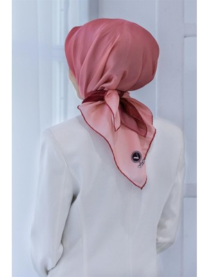 Violla Kristal Degrade Desenli Pudra Renkli 90X90 Eşarp (Ipek Içermez) Kenar Dikiş Şekli El Dikişli