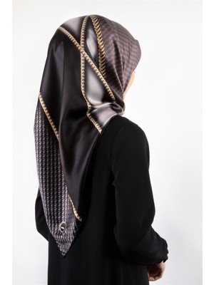 Violla Rayon Gold Detaylı Geometrik Desenli Gri Renkli 90X90 Eşarp (Ipek Içermez) Kenar Dikiş Şekli El Dikişli