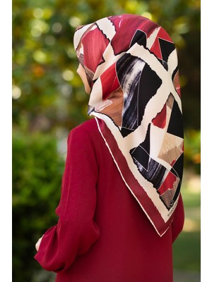 Vissona %100 Twill Ipek Geometrik Desenli Bordo - Bej Renkli 90X90 Eşarp Dikim Şekli : El Dikişi