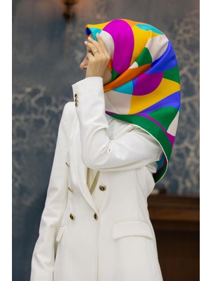 Vissona %100 Twill Renk Bloklu Çizgili Desenli Zümrüt Yeşili - Taba Renkli 90X90 Eşarp Dikim Şekli: El Dikişii