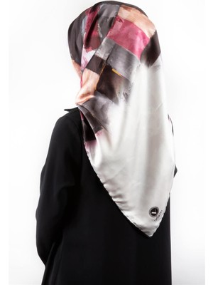 Violla Twill Yağlı Boya Desenli Gri Renkli 90X90 Eşarp (Ipek Içermez) Kenar Dikiş Şekli El Dikişli