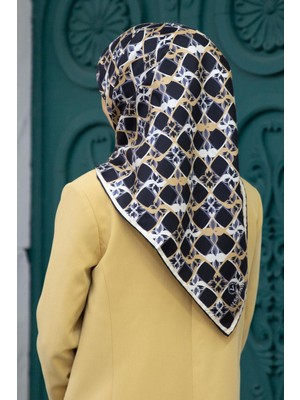 Vissona %100 Twill Ipek Geometrik Desenli Siyah - Bej Renkli 90X90 Eşarp Dikim Şekli : El Dikişi
