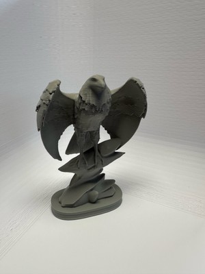 TSC 14CM Dağ Üstünde Kartal Figürü – Doğa Temalı Dekor Biblo Çalışma Odası Masa  Aksesuarı