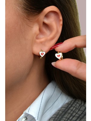 Sacce Scarves & Accessories Kırmızı Beyaz Kalpli Halka Küpe – Dayanıklı Antialerjik Çocuk ve Yetişkin Küpesi