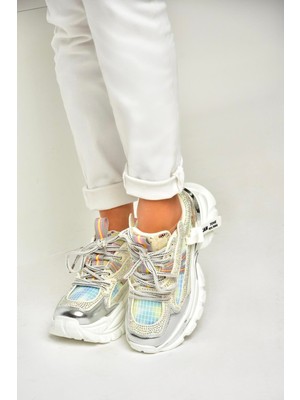 Fox Shoes U380141309 Beyaz Taş Detaylı Spor Ayakkabı Sneakers