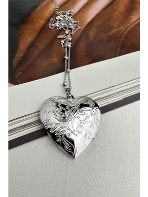 Modex Kalp Desenli Açılabilir Kapaklı Kolye (68CM)