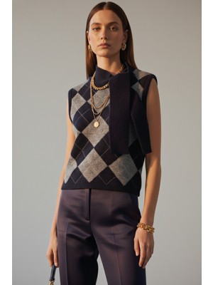 Qoolest Kadın Baklava Desenli Yaka Detaylı Triko Süveter