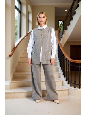 Kadın Alt Üst Düğme Detaylı Triko Yelek ve Geniş Paça Pantolon Takımı Gün Boyu Konforlu ve Görünüm