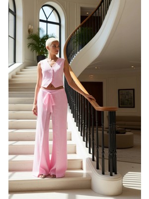 Kadın Alt Üst Keten Görünümlü Dokuma Crop Yelek ve Önden Bağlamalı Geniş Paça Pantolon Ikili Takım