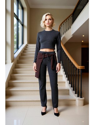 Kadın Alt Üst Düz Renk Fit Kesim Uzun Kollu Crop Üst Rahat Kalıp Geniş Paça Örme Pantolon Takımı