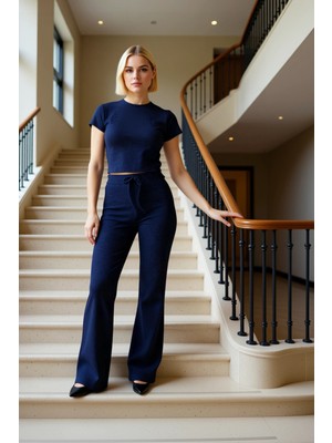 Kadın Alt Üst Fitted Esnek Örme Crop Üst Yüksek Bel Ispanyol Paça Pantolon Takımı Günlük Konfor