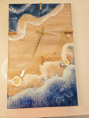 Retroxy Wood Çam Ağacı Üzeri Epoksi Deniz Temalı Duvar Saati – 56X35X2 cm Sessiz Akar Mekanizma
