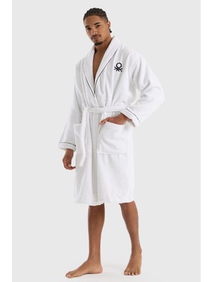 Benetton Bornoz Pamuk L - XL Cinsiyet İçin Beyaz Renkli Şık Tasarım 1 Adet