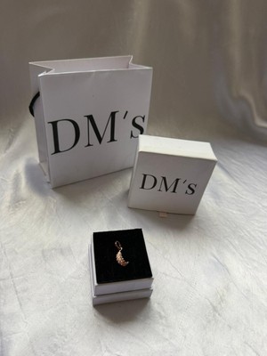 DMs Silver Uçan Tüy Gümüş Charm'ı