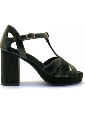 Zümrüt Yeşili Kadife Ayakkabı