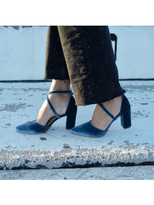 Mavi Kadife Blok Topuklu Ayakkabı
