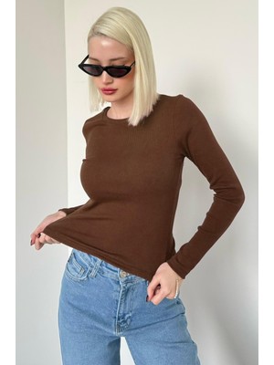 Madmext Kahverengi Bisiklet Yaka Slim Fit Kadın Body MG2564