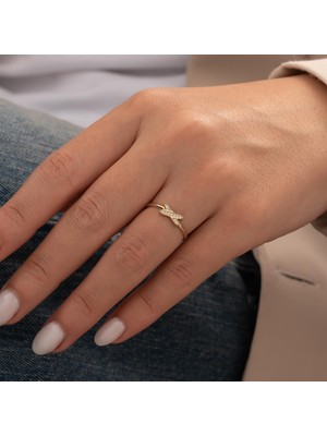 Hakan Mücevherat Çapraz Taşlı 14 Ayar Altın Yüzük