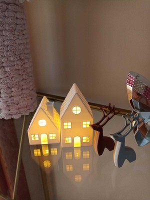 Empressco Yılbaşı Süsü 4'lü Set, LED Işıklı Ev ve Geyik Dekor, 2 LED Mum Dahil, Beyaz