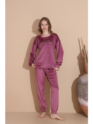 Kadın Pembe Kadife Uzun Kollu Yazılı Düz Renk Pijama Takımı Merimu K-200-47