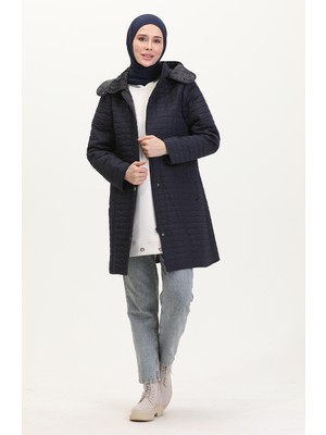 Büyük Beden Kapüşonlu Kapitone Mont 6132-03 Lacivert