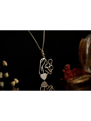 Silvesra Benimle Büyü Kolye