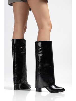 Alfaze Sivri Burun Üzeri Tak Çıkar Topuklu Bot ve Çizme Siyah Topuk Boyu 7 cm