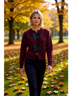 Benerly Kadın Bisiklet Yaka Kurdele Detaylı Crop Triko Hırka Şık ve Rahat Gündüz Gece Kombinleri Spor