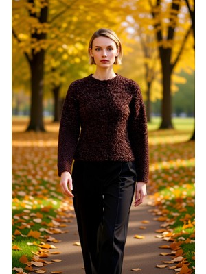 Benerly Kadın Parlak Dokulu Simli Iplikli Uzun Kollu Regular Kalıp Bisiklet Yaka Triko Hırka Şık Görünüm