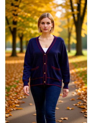 Benerly Kadın Çizgili V Yaka Triko Hırka Rahat Kalıbı ve Şık Detayları Ile Gündelik Kombinlerinize Uyum