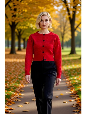 Benerly Kadın Crop Boy Bisiklet Yaka Düğmeli Uzun Kollu Triko Hırka Yumuşak Dokusuyla Konforlu ve Şık