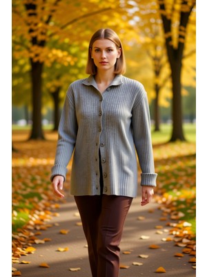 Benerly Kadın Polo Yaka Fitilli Triko Hırka Düşük Omuz Detaylı Rahat Kalıp Düğmeli Tasarım Günlük Şıklık