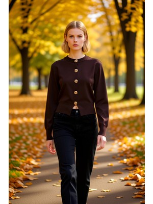 Benerly Kadın Regular Kalıp Gül Düğmeli Crop Triko Hırka Ceket Görünümlü Modern Şıklık Sunumu Spor