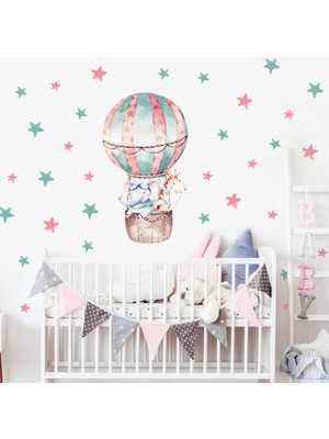 Artikel Balon Ile Uçan Fil ve Zürefa Yıldız Temalı Çocuk Odası Duvar Sticker 50 x 70 cm