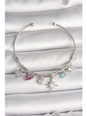 Eco Port Pirinç Gümüş Renk Sallantı Zirkon Taşlı Kutup Yıldız Figür Kalp Detay Charm Kadın Bileklik