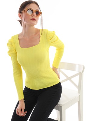 Pinpery Kadın Sarı Kolu Pileli Büzgülü Prenses Kol Kare Yaka Bluz Kazak