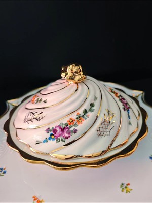 Manushum El Boyama Porselen Gülbahar Helezon Sahan-Beyaz