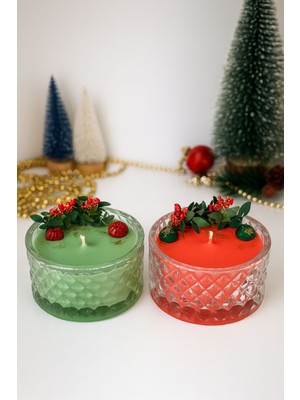 Nish Candles Cam Kasede Yeni Yıl Temalı Renkli Bitkiler ve Mini Kabaklarla Süslemeli Kırmızı Yeşil Soya Mumu - 2 Adet Dekoratif Yeni Yıl Hediyesi